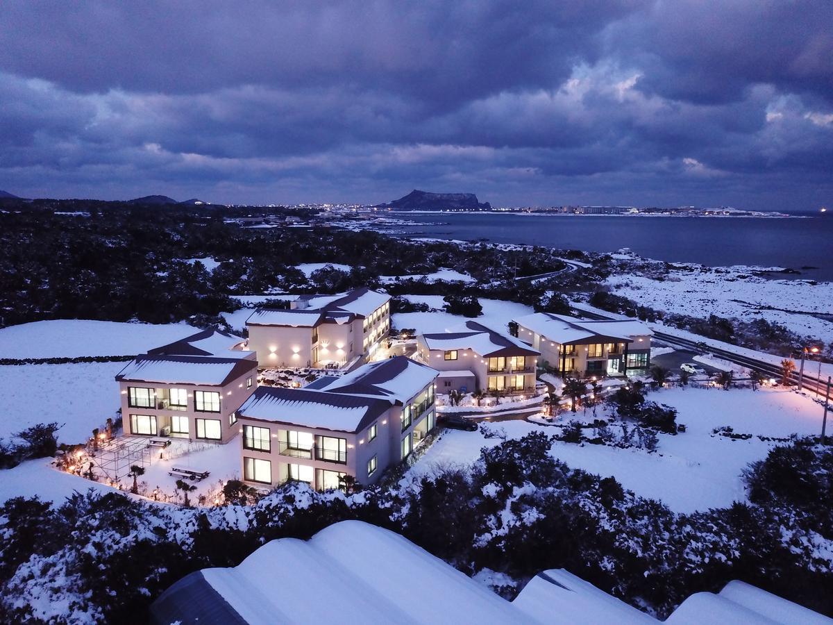 海洋广场度假村 西归浦市 外观 照片